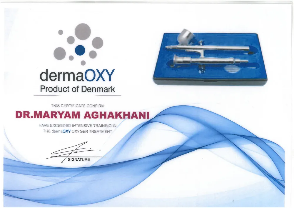 گواهی‌نامه‌ی dermaOXY Oxygen Treatment — دکتر مریم آقاخانی